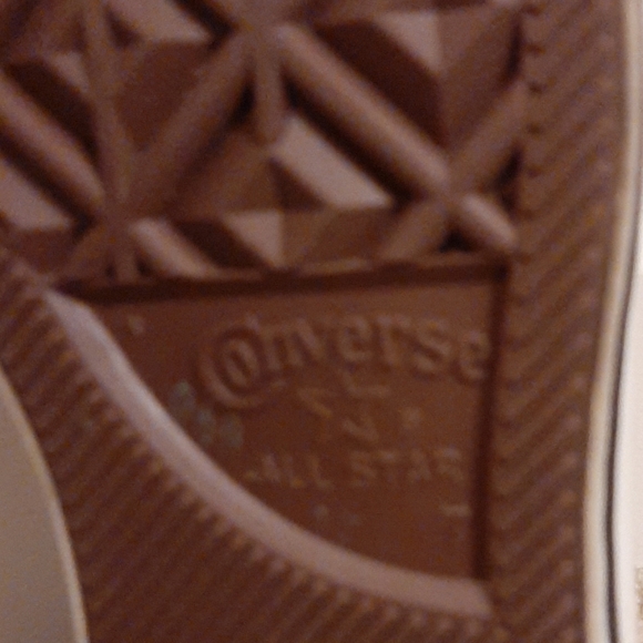 Shoes - Picture 4 of 4